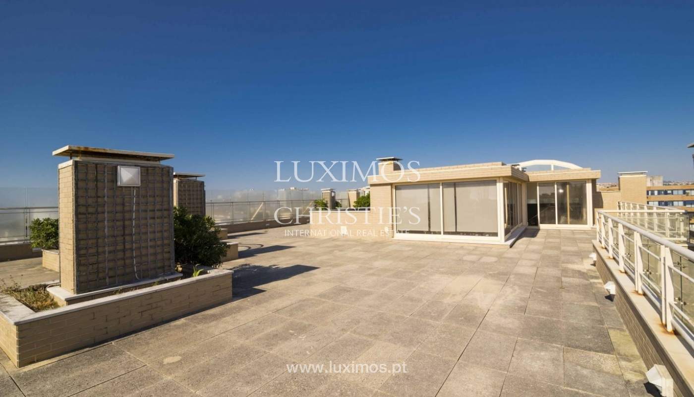 Apartamento com vistas mar e piscina interior, Porto, Portugal_33814