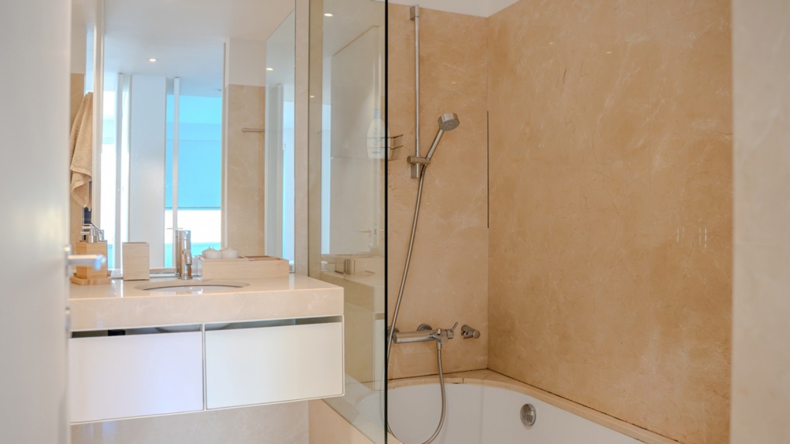 Apartamento T3 com vistas de mar na Foz do Douro no Porto_338181