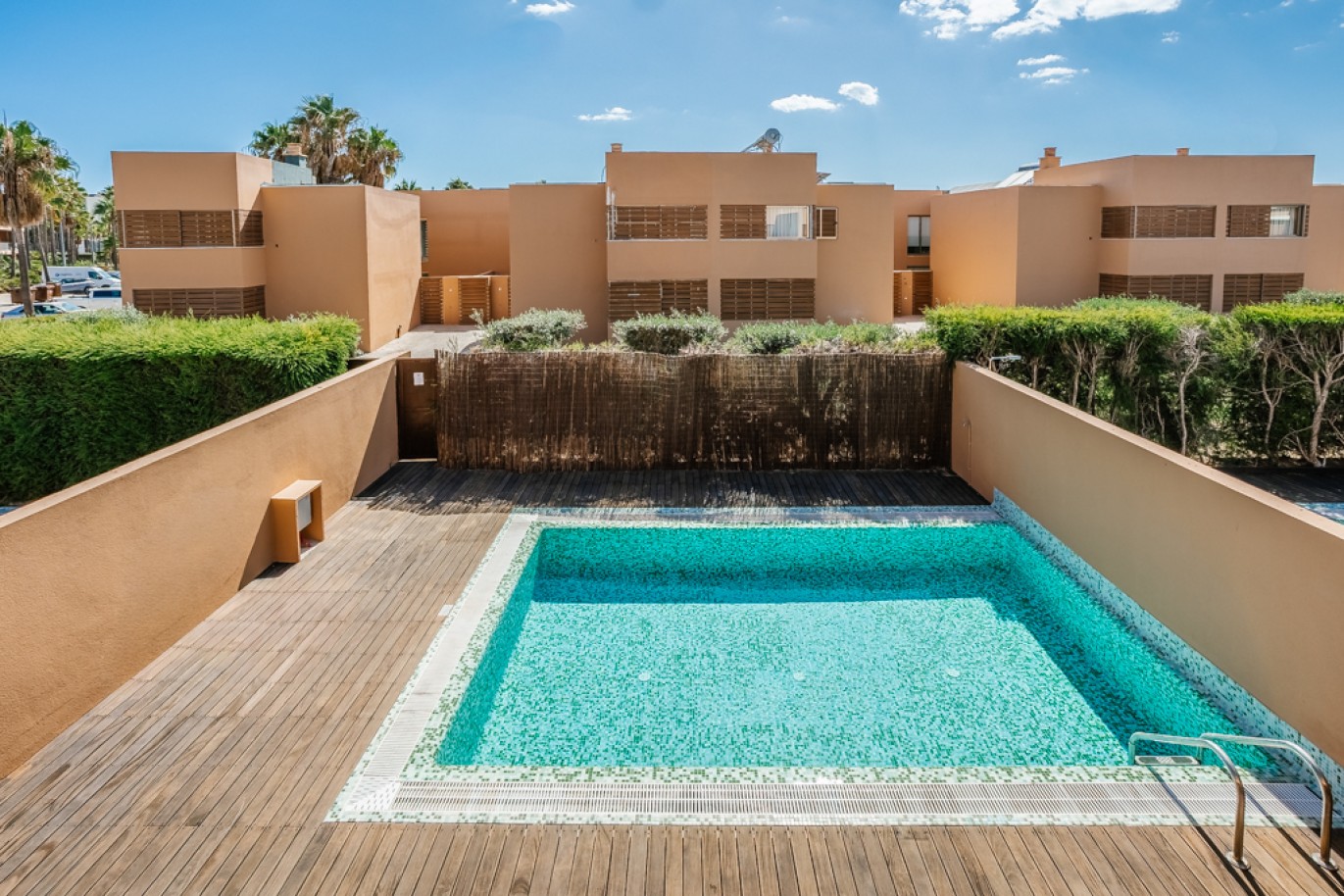 Moradia V4 com piscina, à venda na Herdade dos Salgados, Algarve_338198