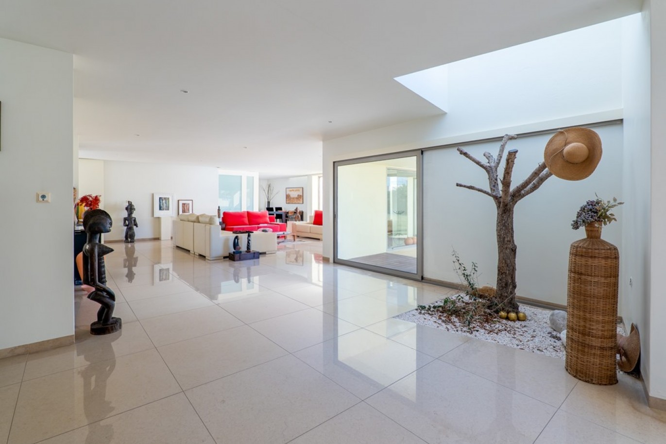 Villa mit Garten, Pool und Garage zu verkaufen in Esmoriz, Portugal_338295