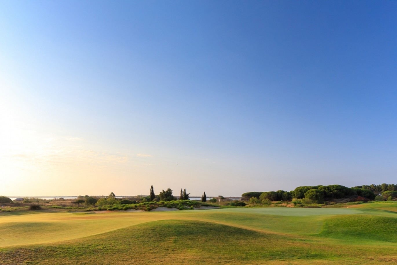 Parcela en venta en Palmares JW Marriott Resort, Algarve, Portugal_338702