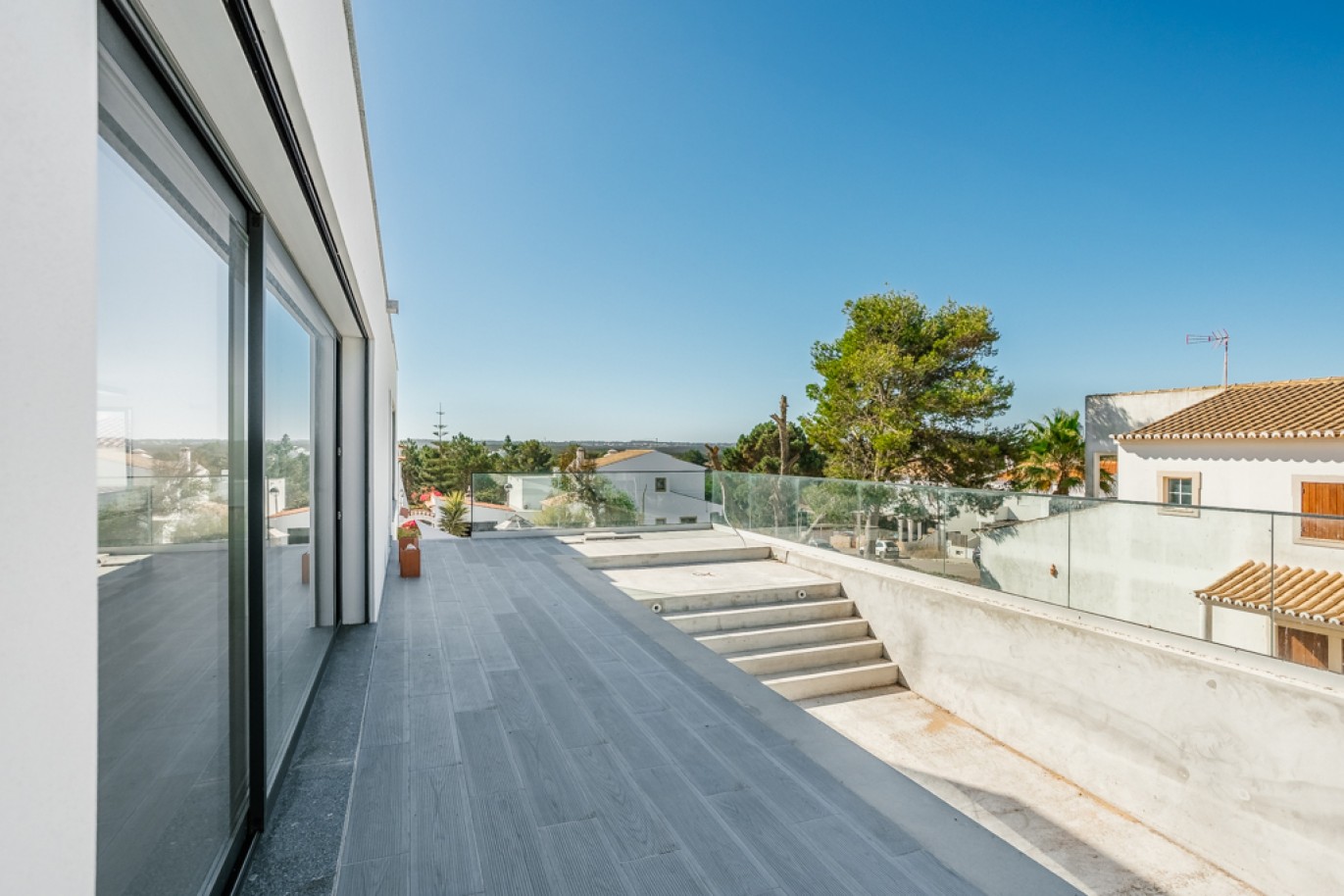 Moderna Moradia V4 com piscina para venda em Aljezur, Algarve_339346