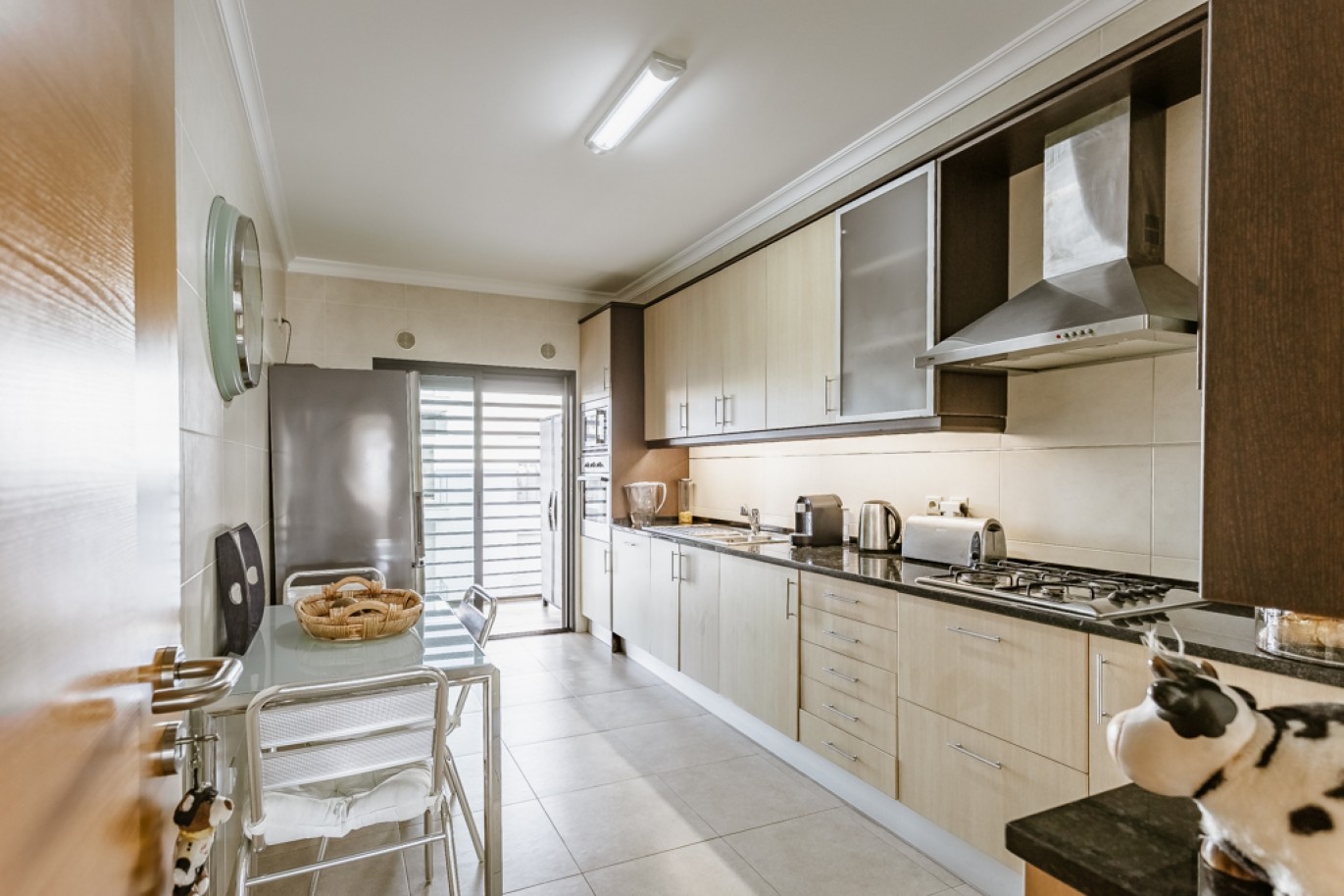 2-bedroom Apartment with pool for sale in Lagos, Algarve, Portugal_339364