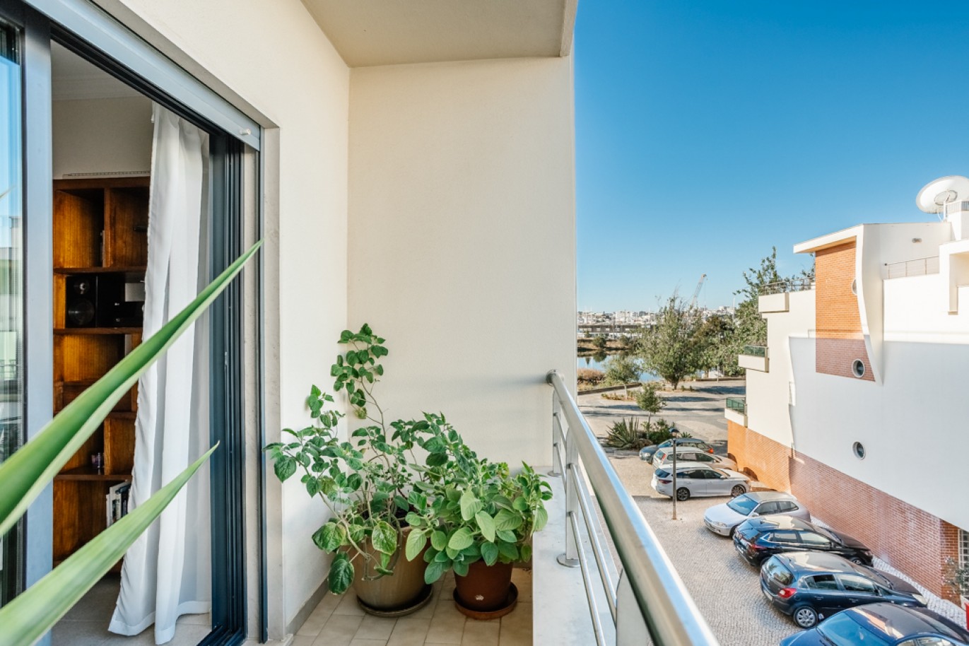 2-bedroom Apartment with pool for sale in Lagos, Algarve, Portugal_339370