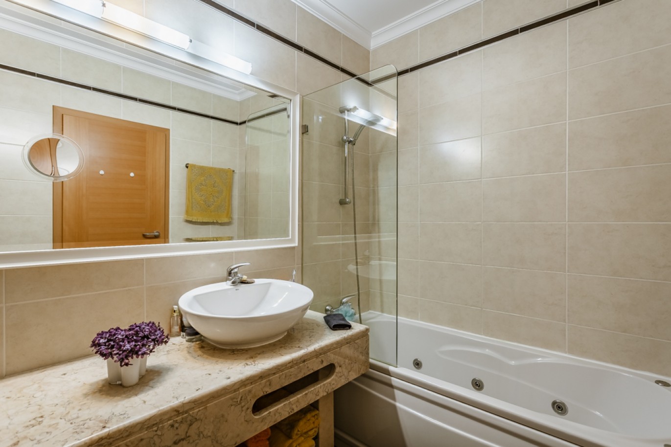 2-bedroom Apartment with pool for sale in Lagos, Algarve, Portugal_339376