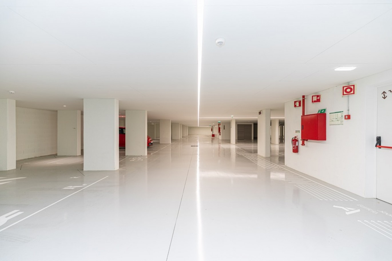 Apartamento T2, frente praia, à venda em Quarteira, Algarve_339605