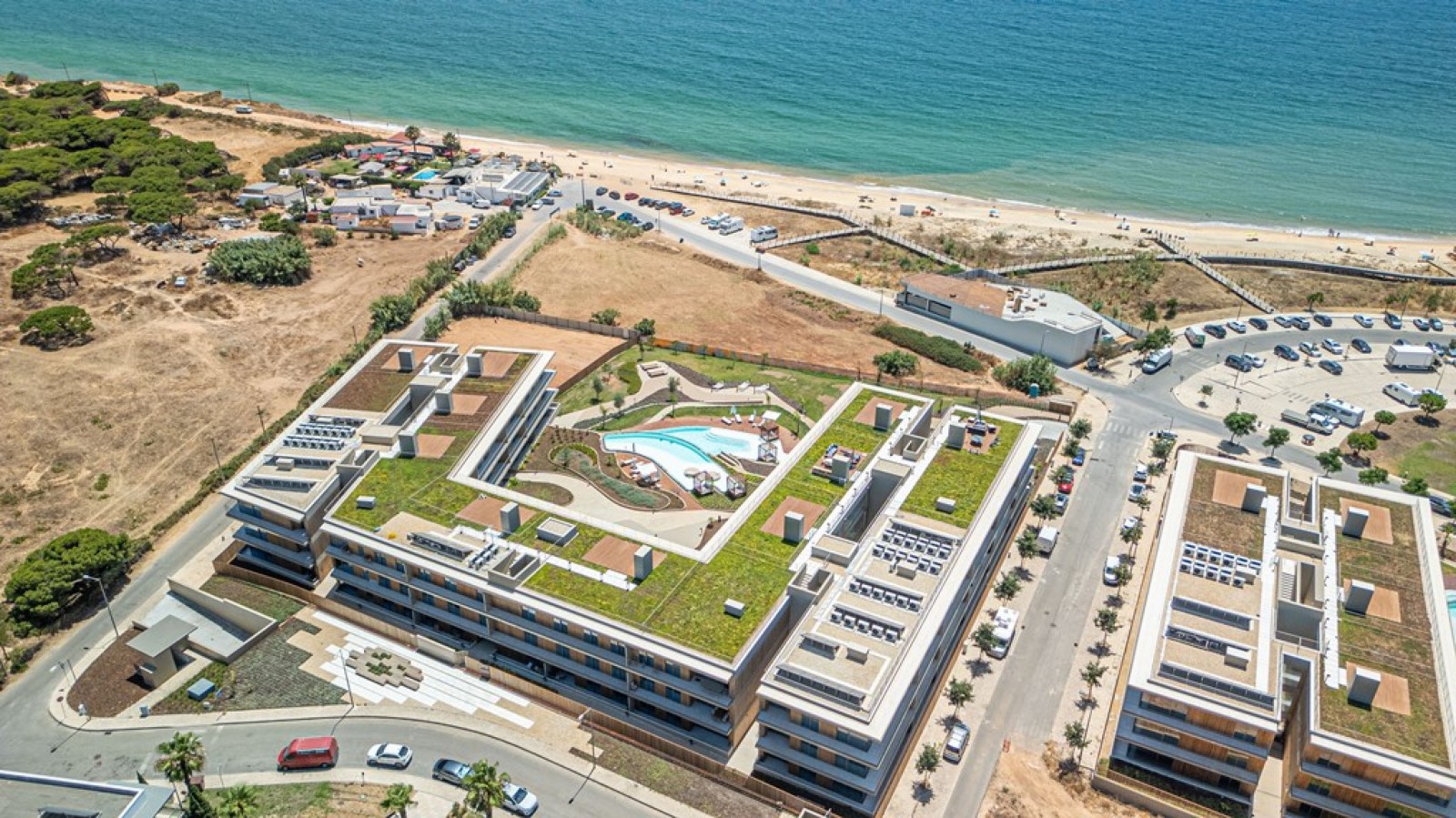 Apartamento T2, frente praia, à venda em Quarteira, Algarve_339610