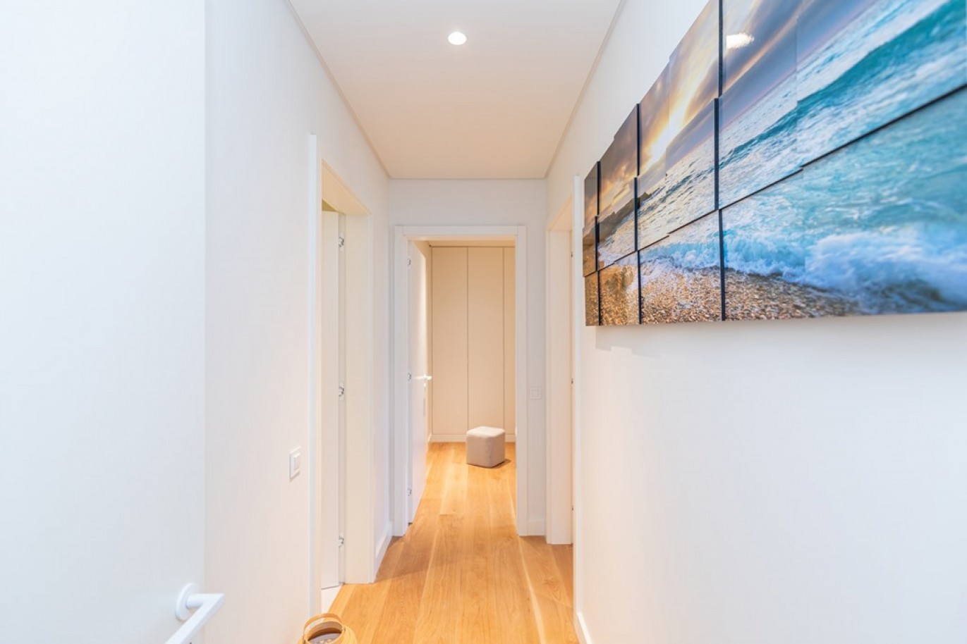 Apartamento T2, frente praia, à venda em Quarteira, Algarve_339617