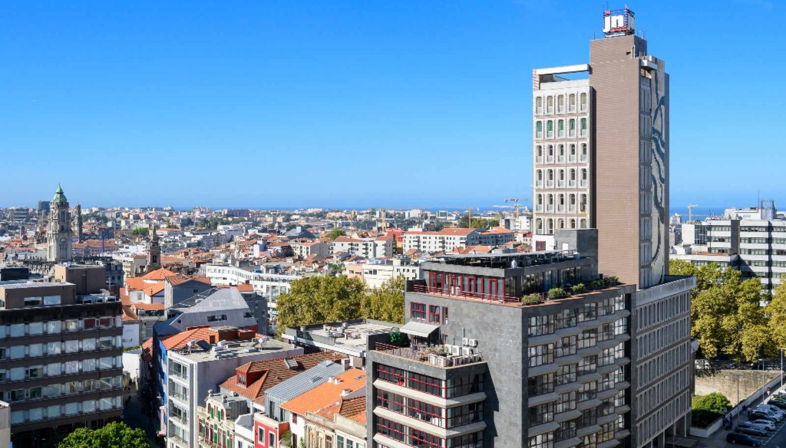 Apartamento T4 totalmente reabilitado à venda no centro do Porto_339745
