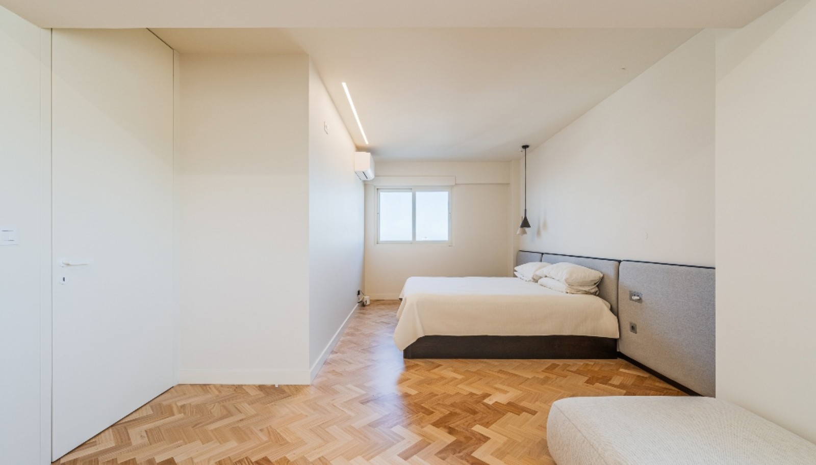 Apartamento T4 totalmente reabilitado à venda no centro do Porto_339755