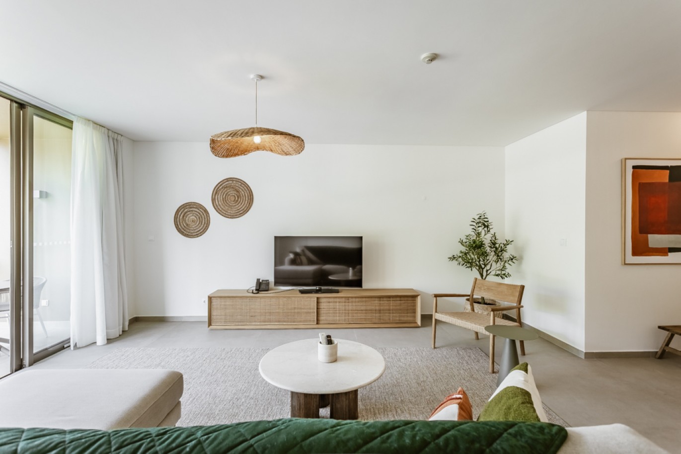 Piso de 2 dormitorios, en venta, en Salgados, Algarve, Portugal_339974