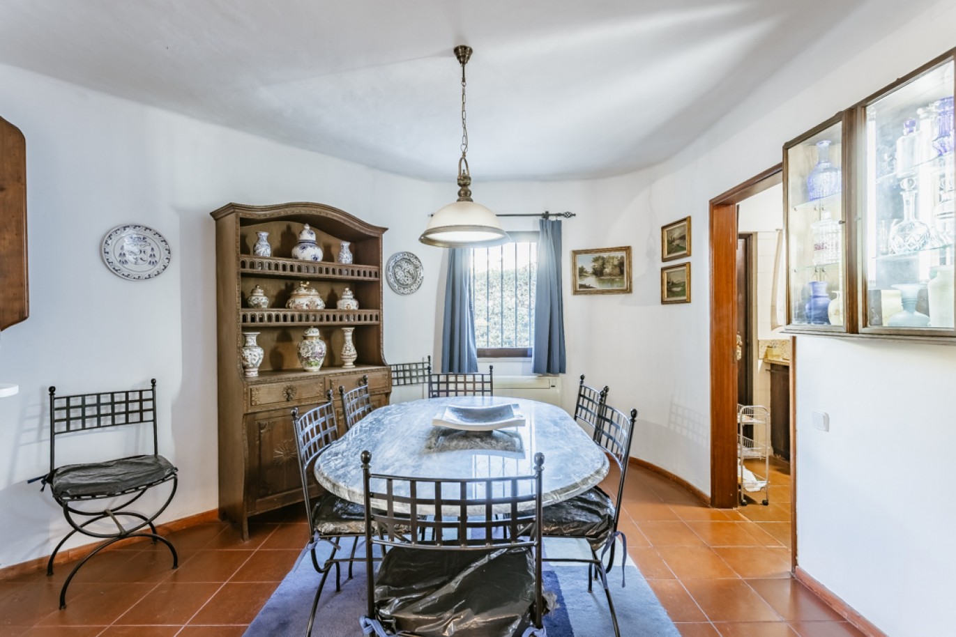4-bedroom villa, with pool, for sale in Albufeira, Algarve, Portugal_340102