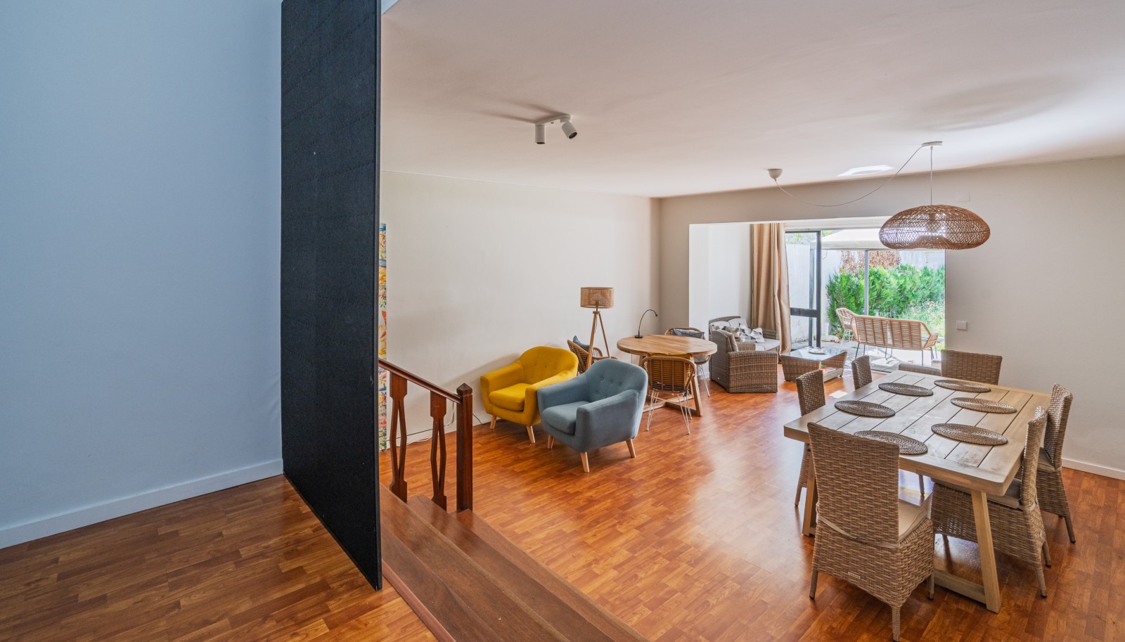 Moradia V7 com jardim orientado a poente para venda na Foz do Porto_340179