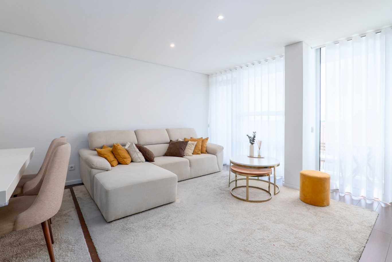 Apartamento T2 com varandas e vistas desafogadas à venda em Matosinhos_340202