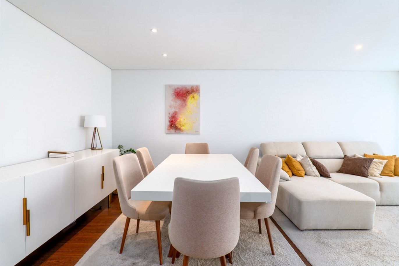 Apartamento T2 com varandas e vistas desafogadas à venda em Matosinhos_340207