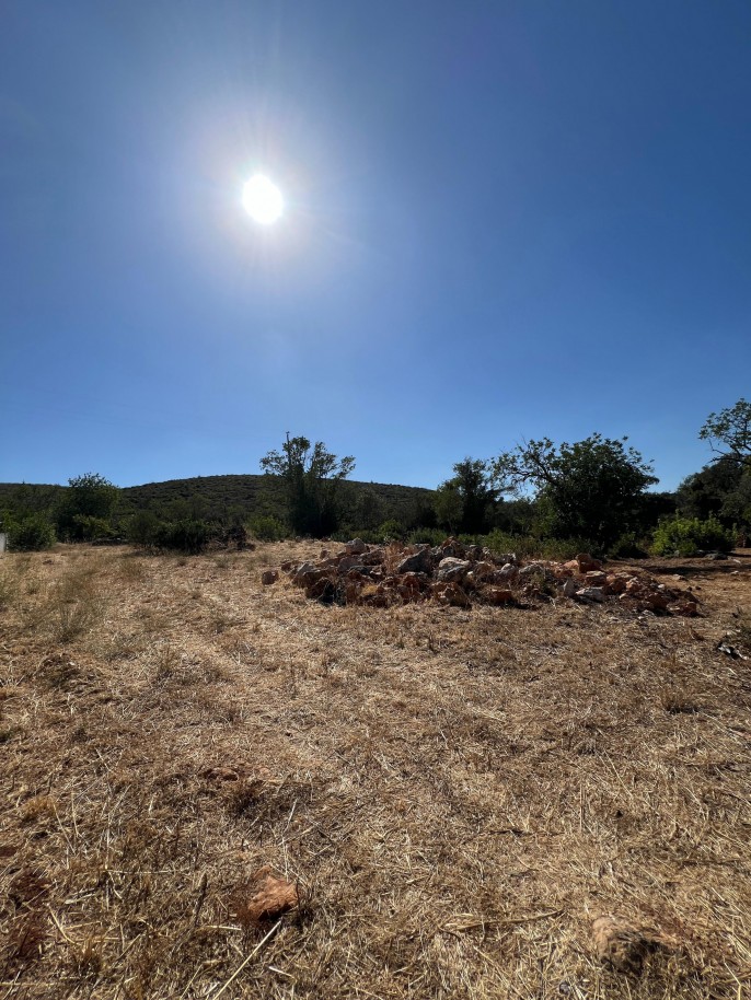 Parcela con ruina en venta en Querença, Algarve, Portugal_340435