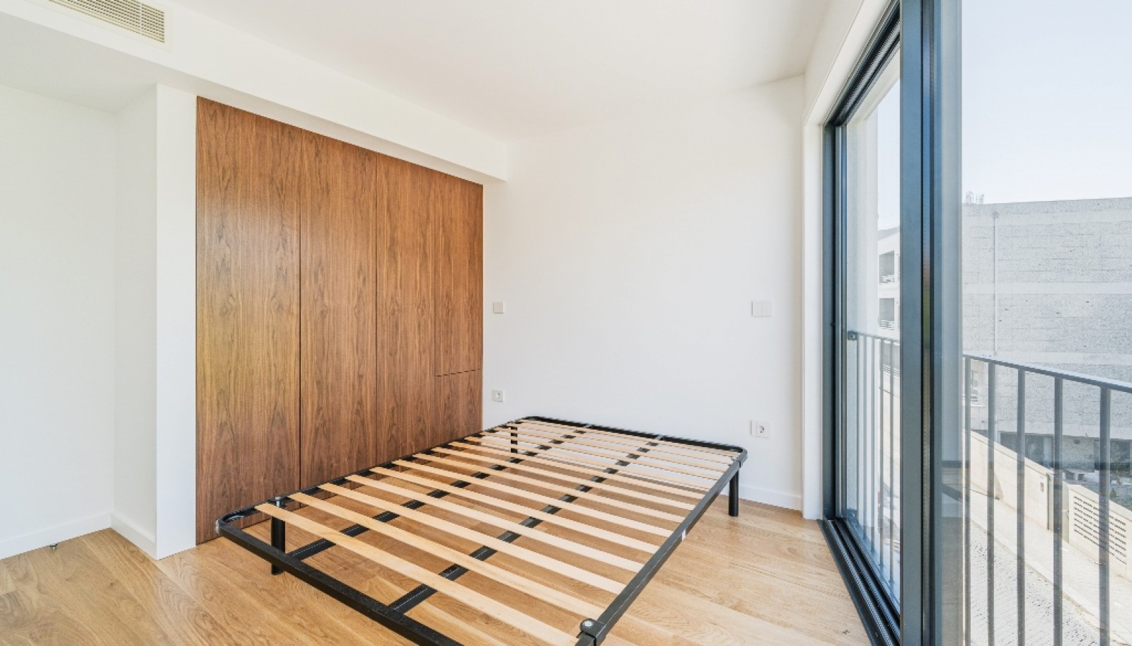 Moradia V4 reabilitada à venda em Massarelos, Porto_340729