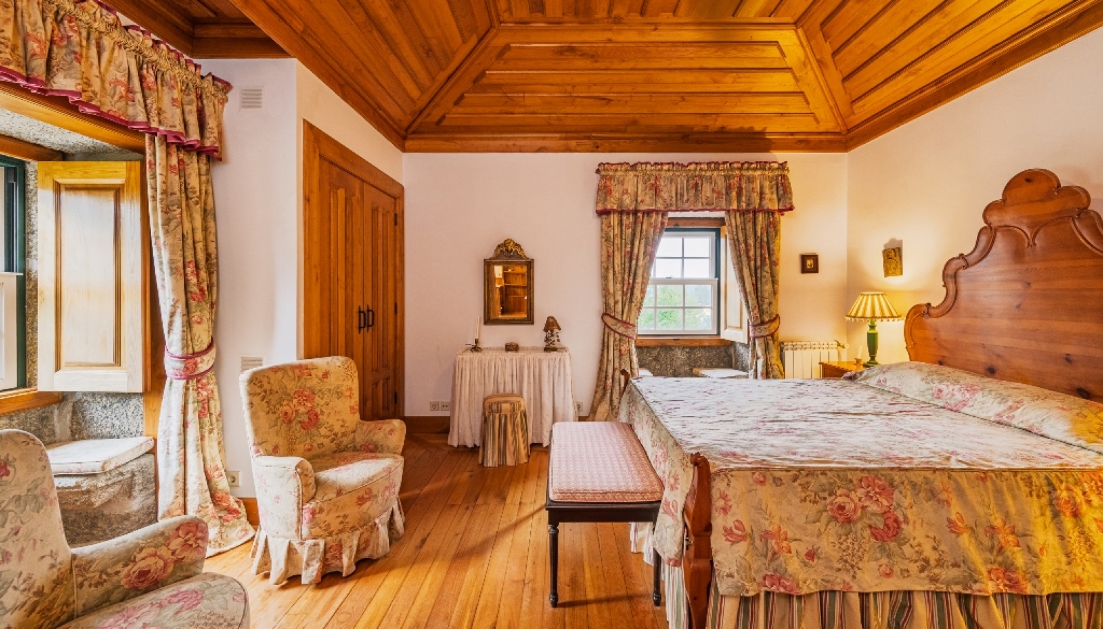 Quinta da Mata com duas casas e piscina para venda em Ponte de Lima_341390