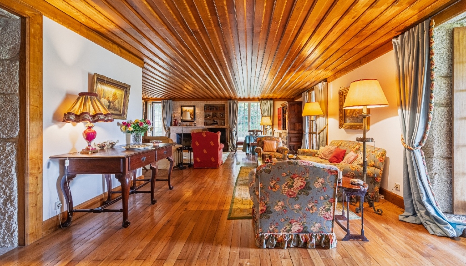 Quinta da Mata com duas casas e piscina para venda em Ponte de Lima_341401