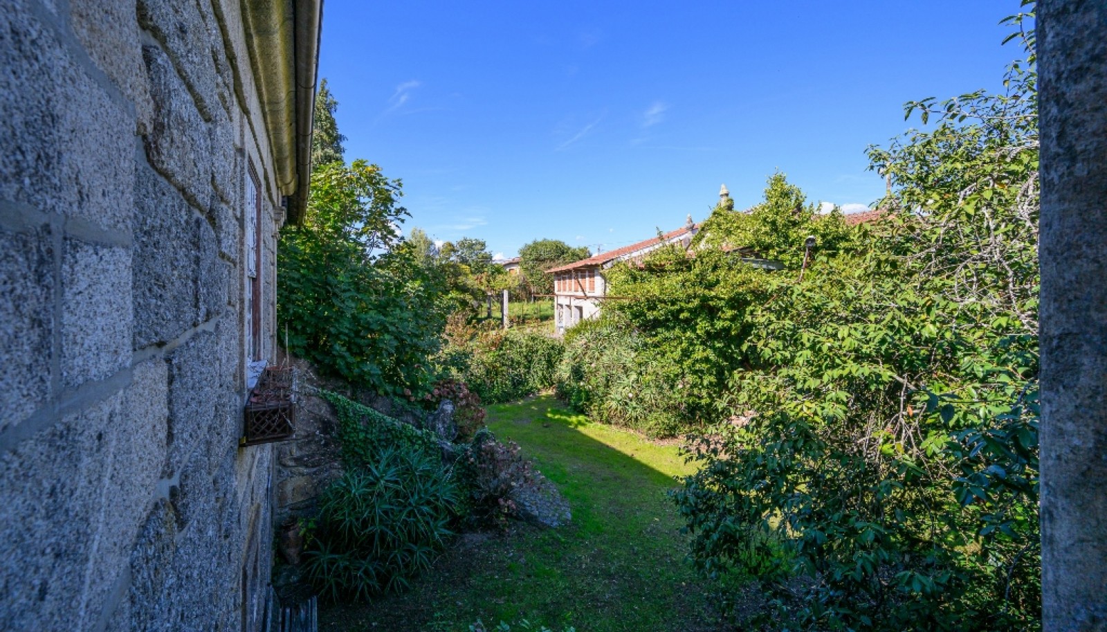 Propriedade do século XVII para venda na Póvoa de Lanhoso, Portugal_341506