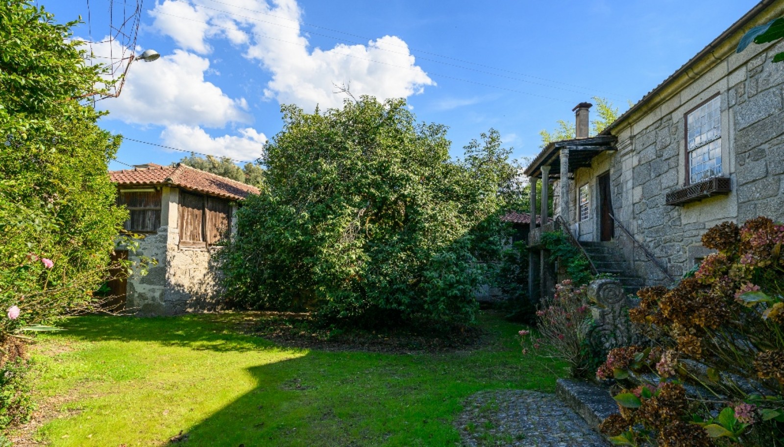 Propriedade do século XVII para venda na Póvoa de Lanhoso, Portugal_341519