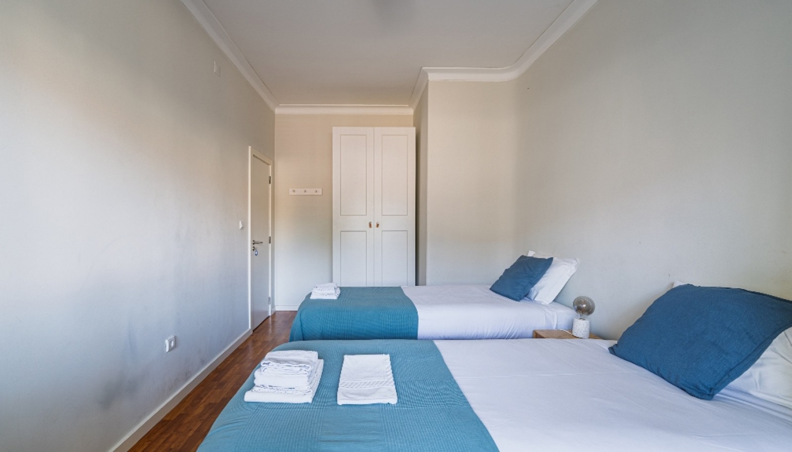 Villa de 7 dormitorios con jardín en venta en Foz do Porto, Portugal_341782