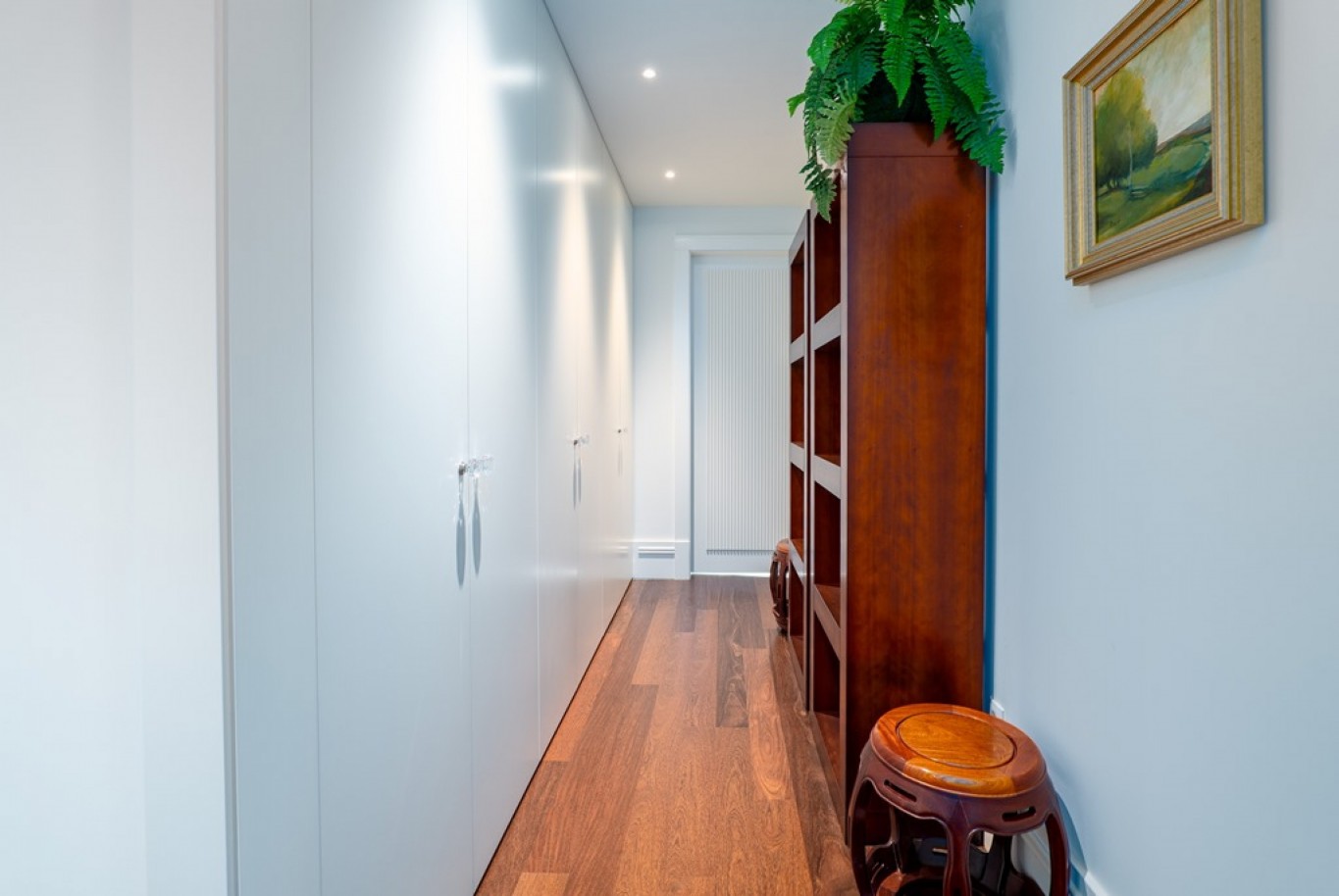 Apartamento com três suítes à venda no Aliados 107 no Porto_341928