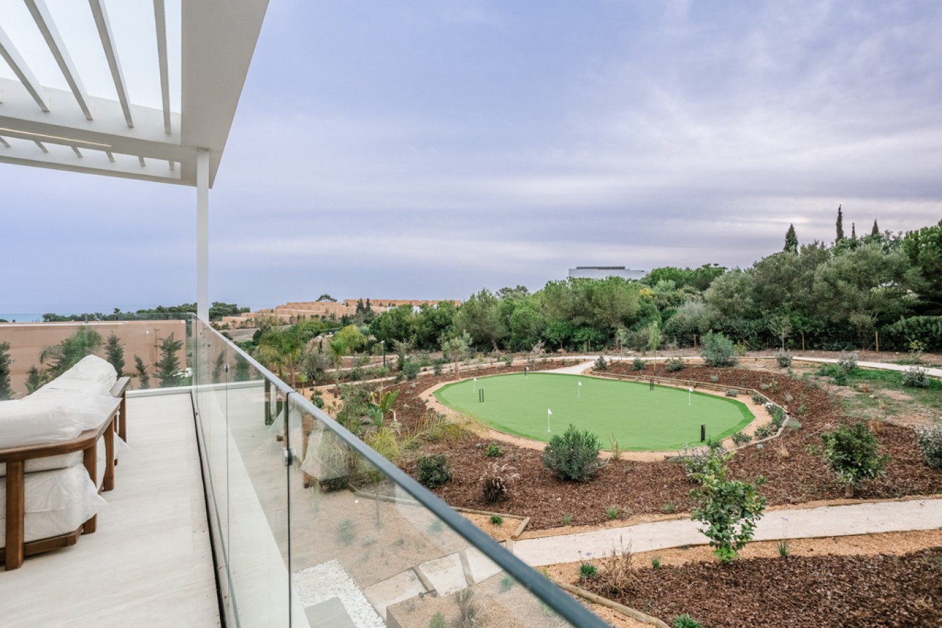 Moderna villa de 4 dormitorios con vistas al mar, situada en el Golf Resort Palmares, Algarve_341947