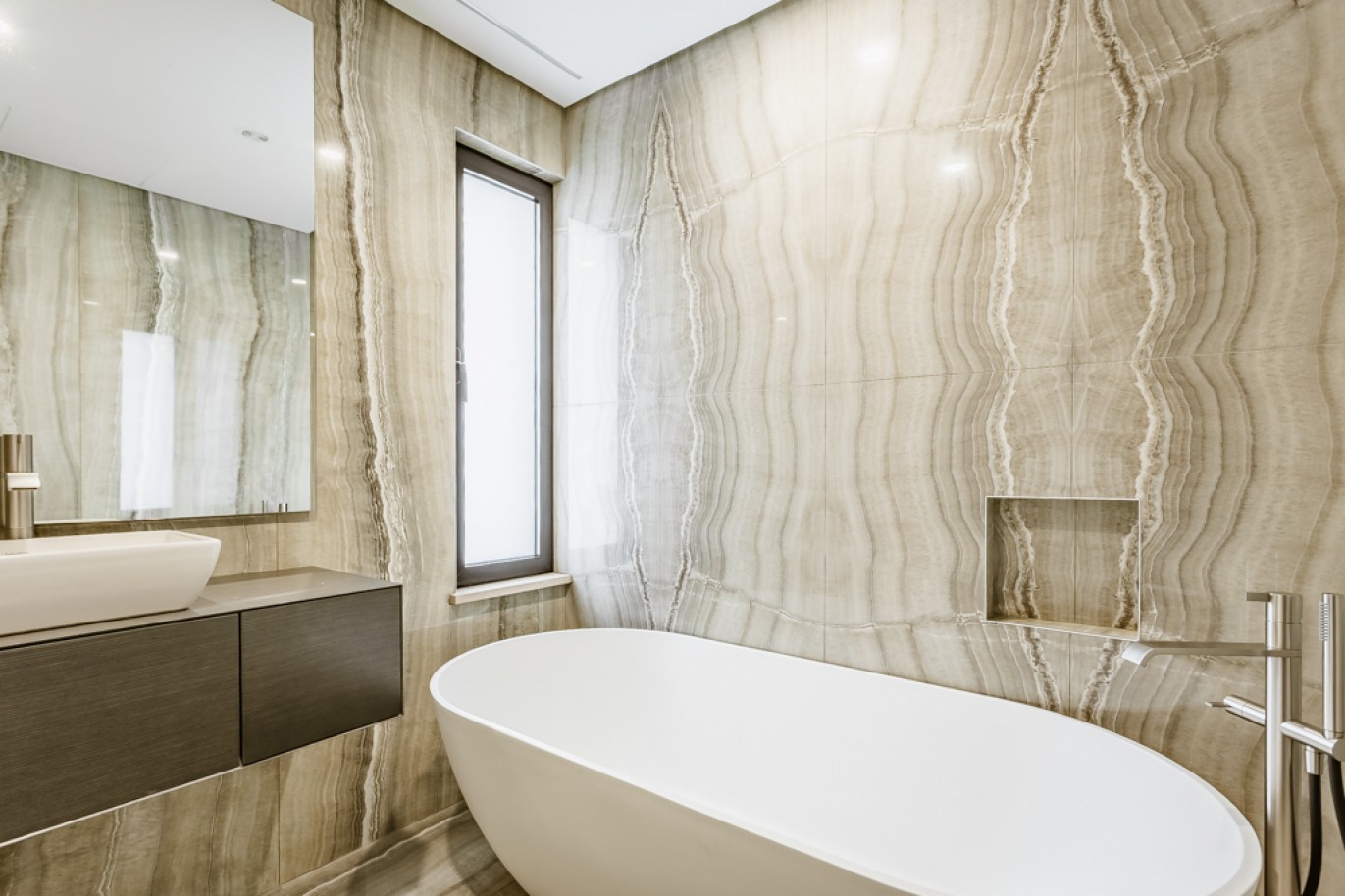 Moderna villa de 4 dormitorios con vistas al mar, situada en el Golf Resort Palmares, Algarve_341960