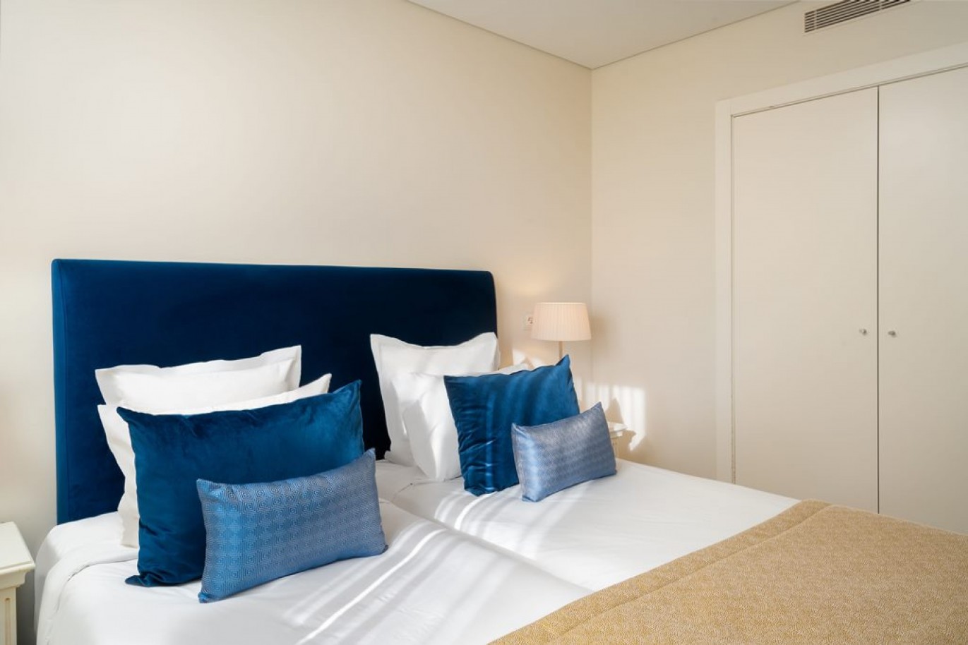 Apartamento em empreendimento turístico, para venda em Carvoeiro, Algarve_342146