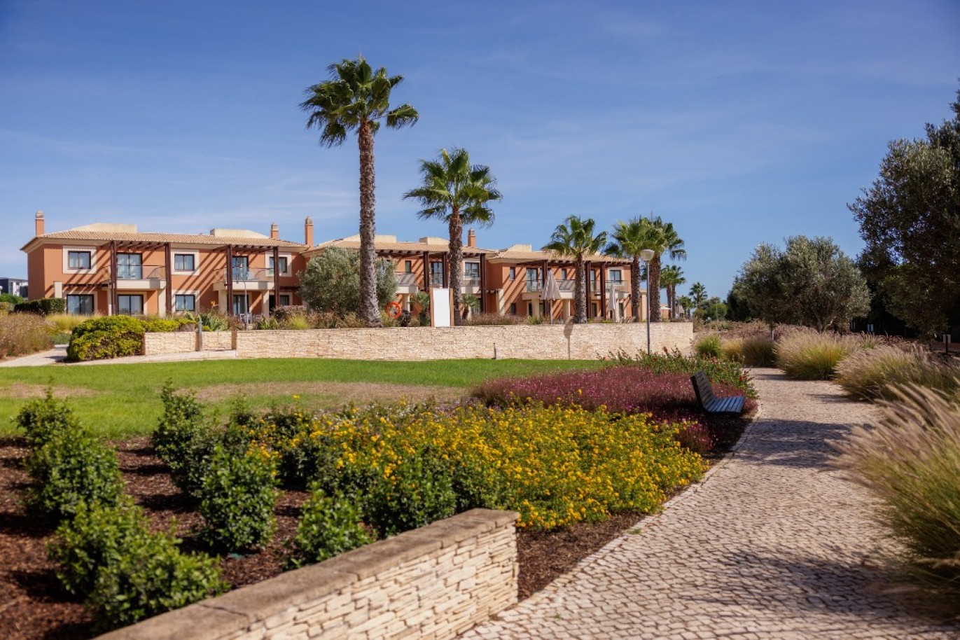 Apartamento em empreendimento turístico, para venda Carvoeiro, Algarve_342365