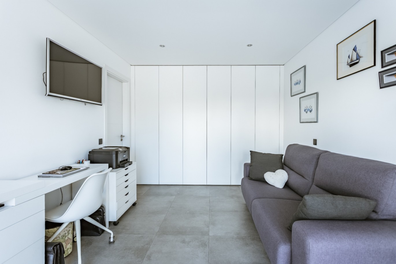 Villa contemporánea con piscina en venta en Silves, Algarve, Portugal_342596