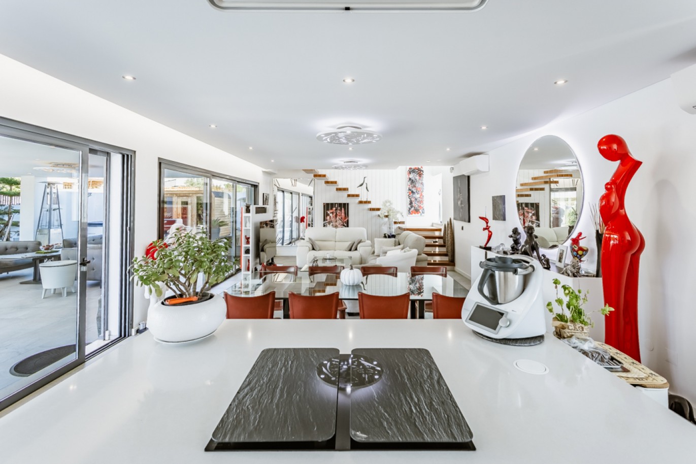 Villa contemporánea con piscina en venta en Silves, Algarve, Portugal_342597