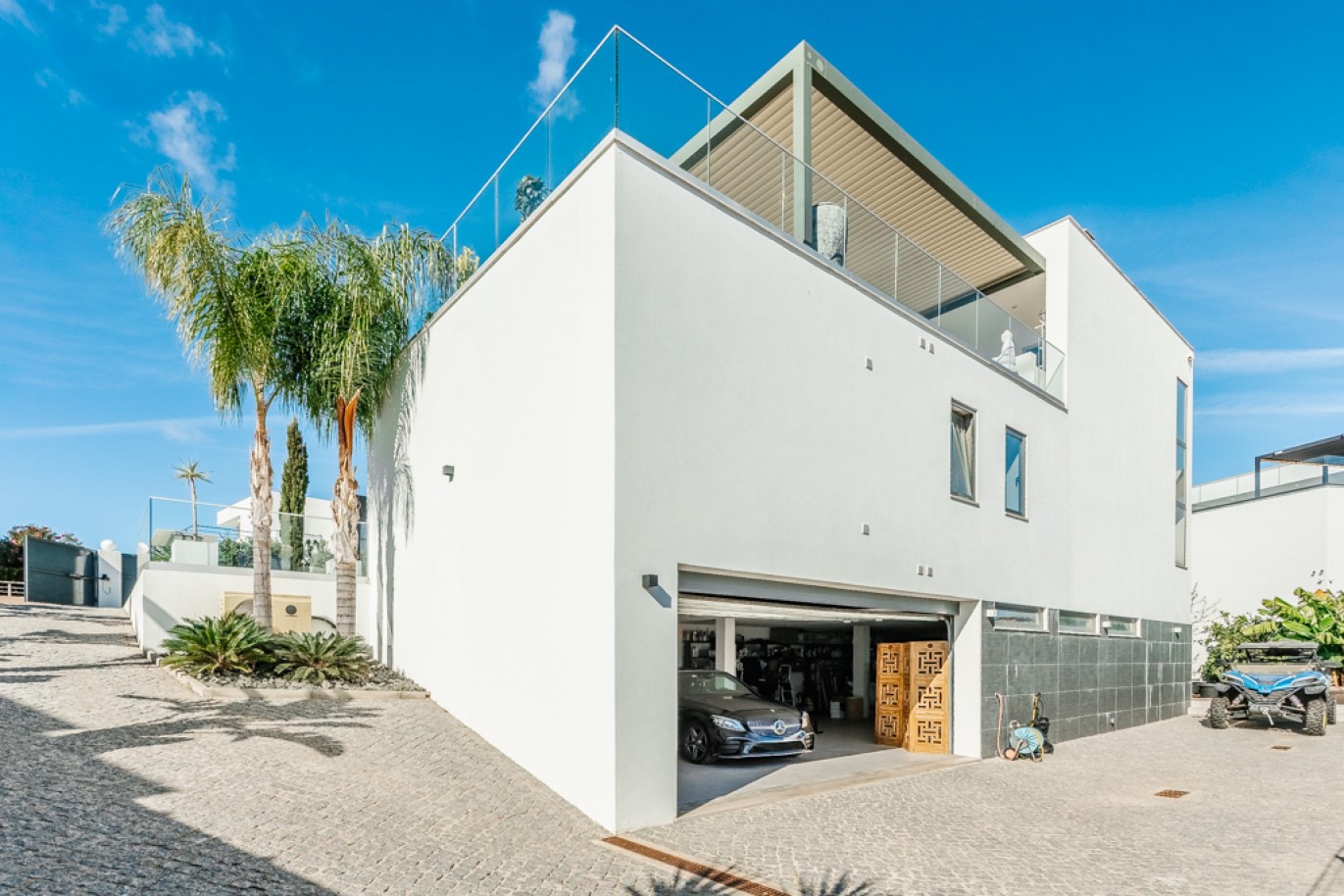 Villa contemporánea con piscina en venta en Silves, Algarve, Portugal_342600