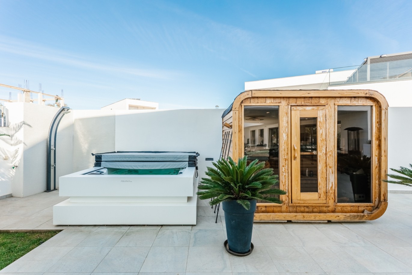 Villa contemporánea con piscina en venta en Silves, Algarve, Portugal_342614