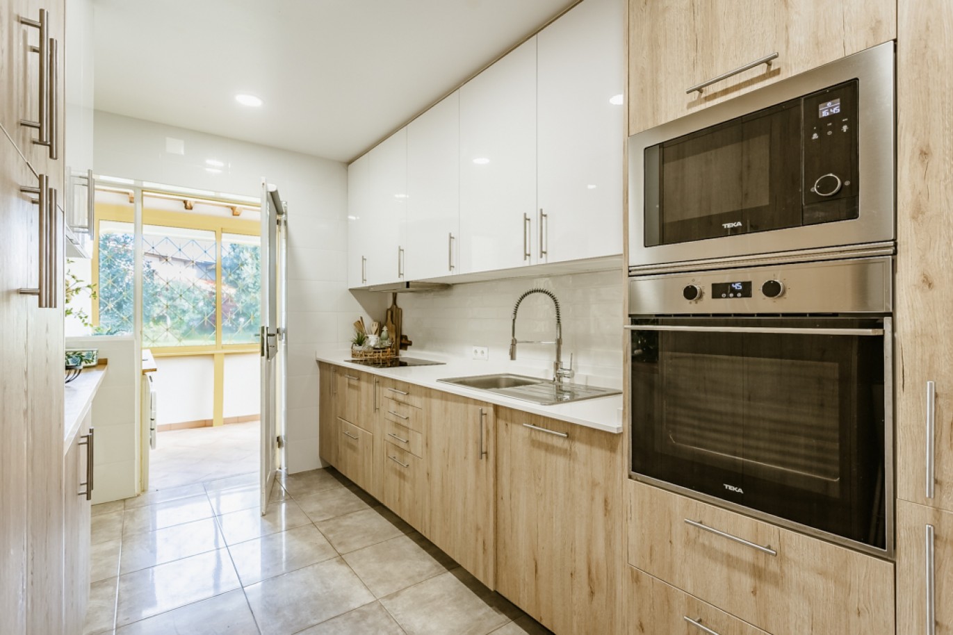 Exclusive 3-bedroom villa for sale, Golden Triangle, Algarve, Portugal_342625