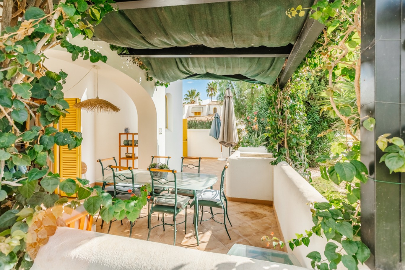 Exclusive 3-bedroom villa for sale, Golden Triangle, Algarve, Portugal_342636