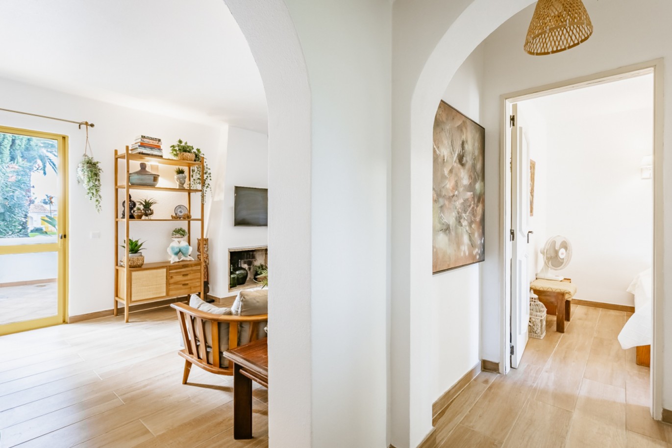 Exclusive 3-bedroom villa for sale, Golden Triangle, Algarve, Portugal_342643