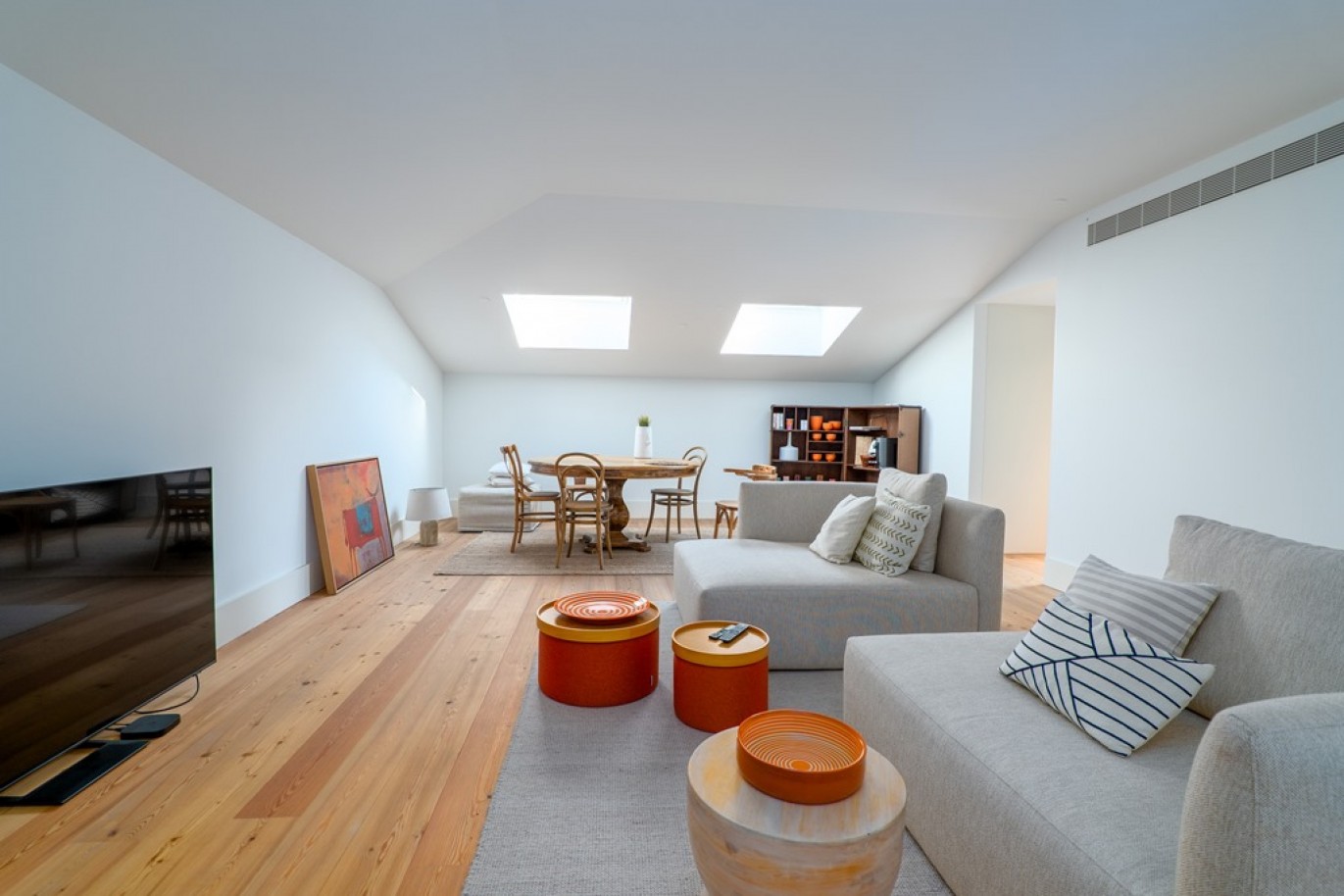 Apartamento T3 com terraços e piscina à venda no centro do Porto_343521