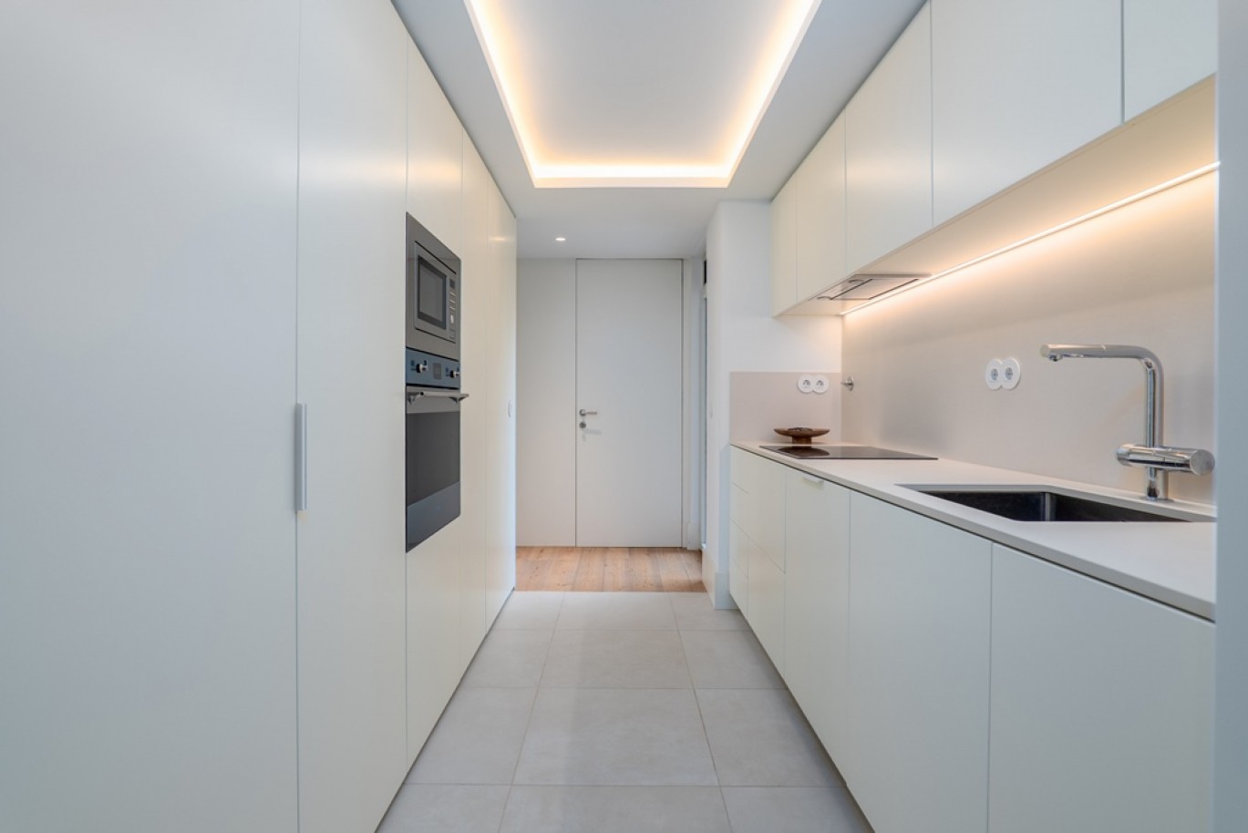 Apartamento T3 com terraços e piscina à venda no centro do Porto_343522