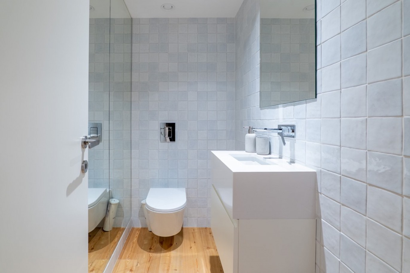 Apartamento T3 com terraços e piscina à venda no centro do Porto_343525