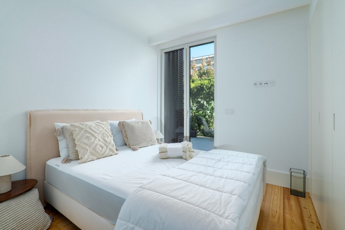 Apartamento T3 com terraços e piscina à venda no centro do Porto_343530