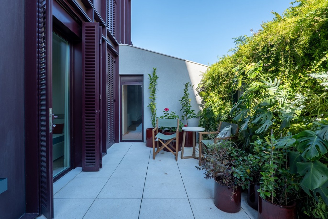 Apartamento T3 com terraços e piscina à venda no centro do Porto_343551
