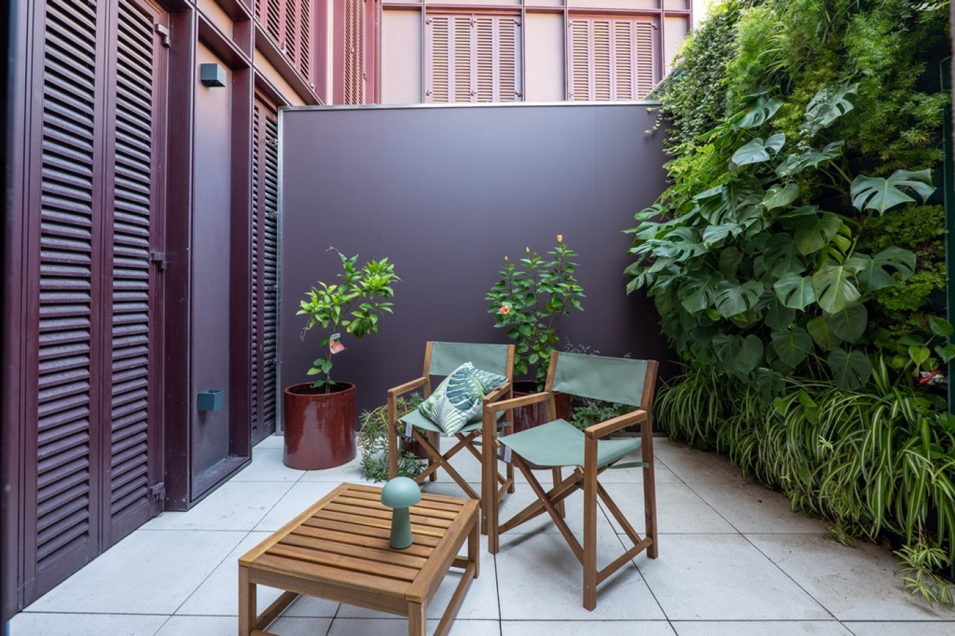 Apartamento T3 com terraços e piscina à venda no centro do Porto_343559