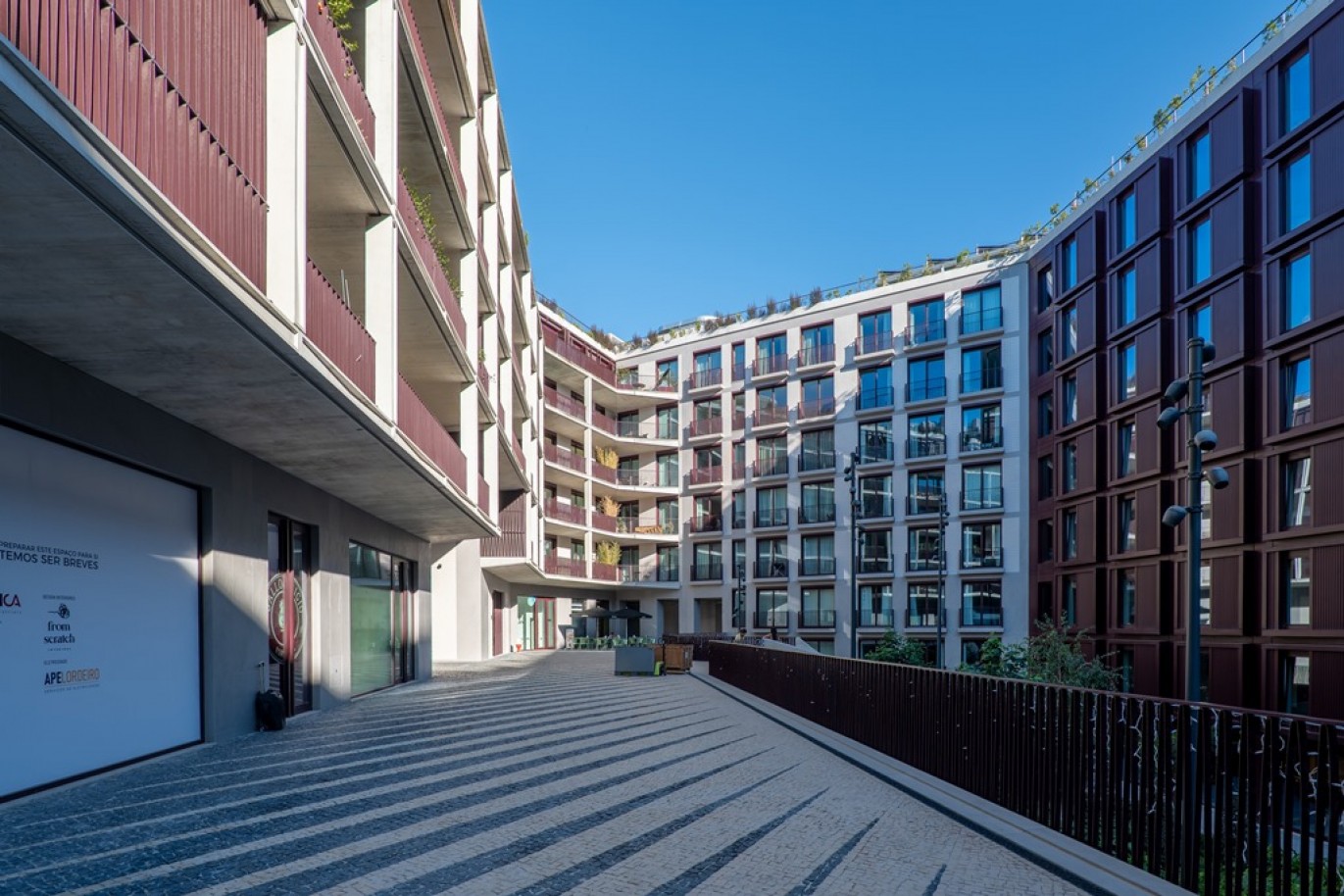 Apartamento T3 com terraços e piscina à venda no centro do Porto_343575