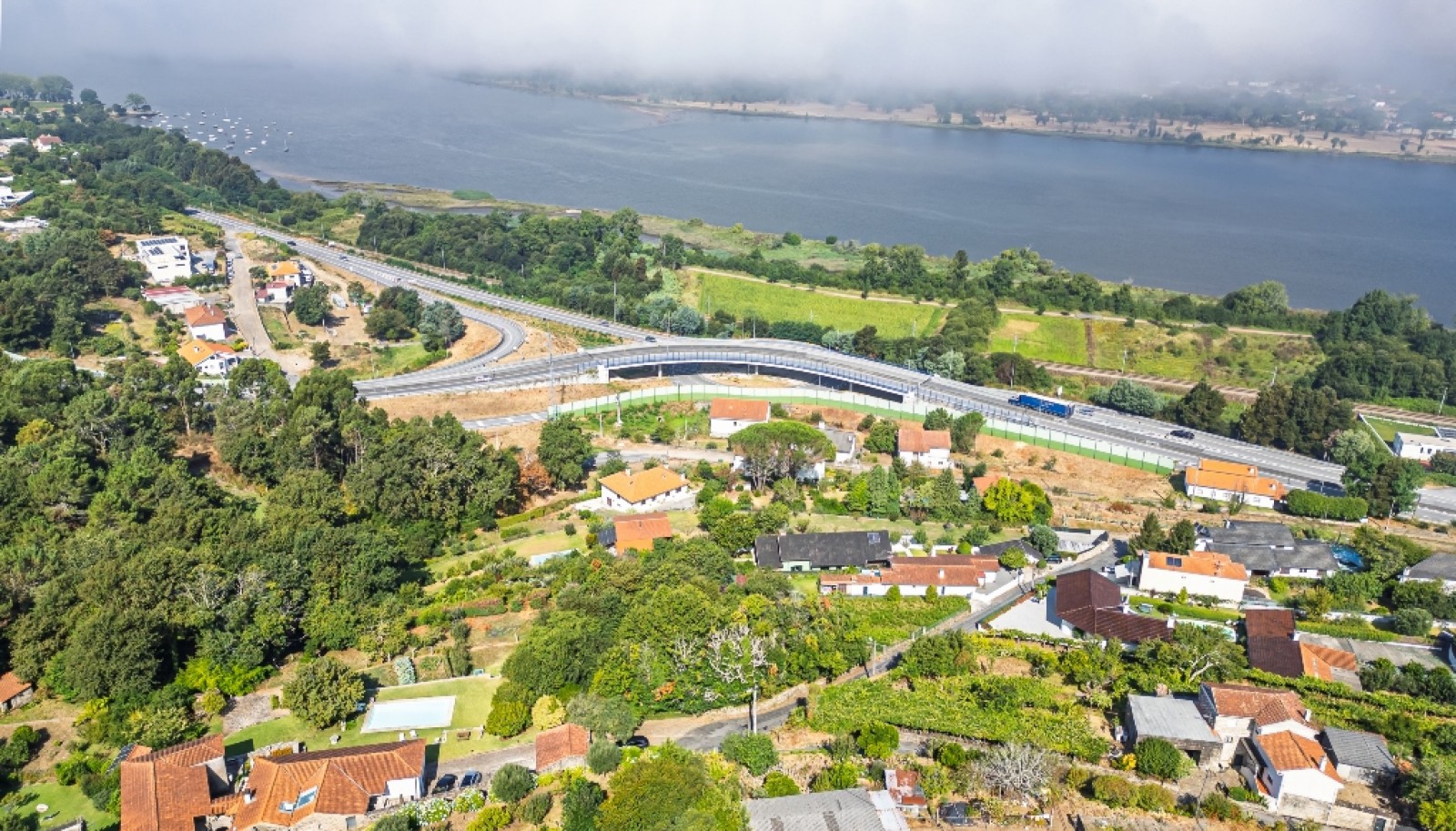 Terreno com projeto aprovado para moradia em Vila Nova de Cerveira_344482