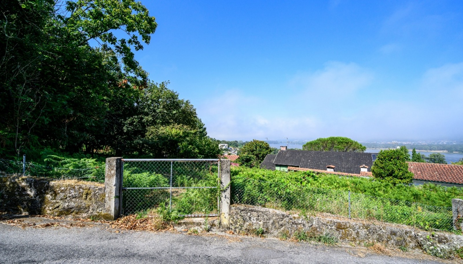 Terreno com projeto aprovado para moradia em Vila Nova de Cerveira_344502