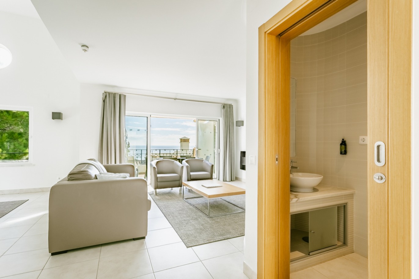 Villa meublé avec jardin à vendre à Salema, Algarve, Portugal_344785