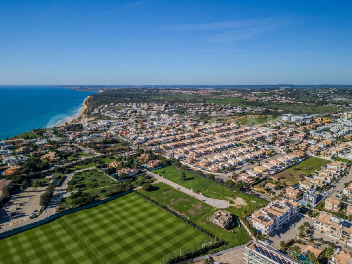 Building plot for sale in Lagos, Algarve, Portugal_345291