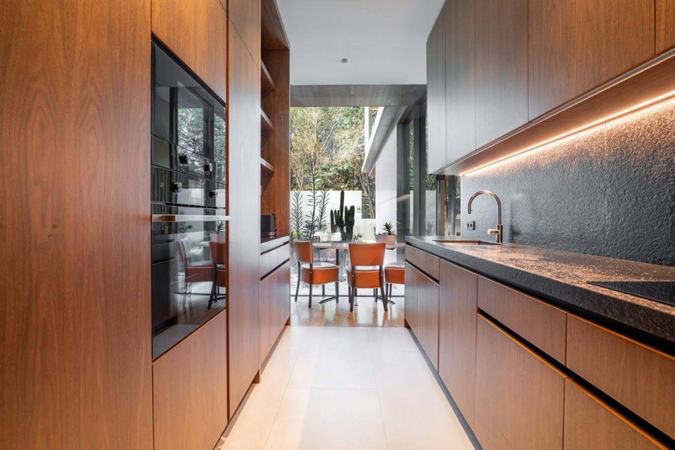 Apartamento T3 com jardim à venda junto ao Parque da Cidade no Porto_345375